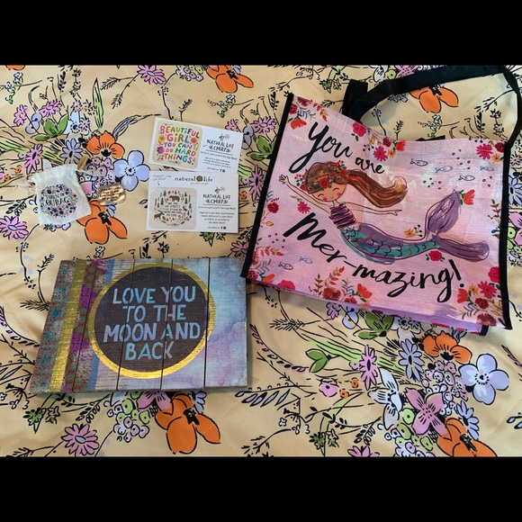 Natural Life Gift Set - Picture 1 of 10